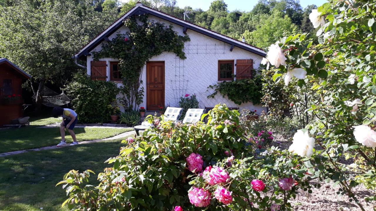 Aux Marguerites Villa Sainte-Genevieve-les-Gasny Exteriör bild