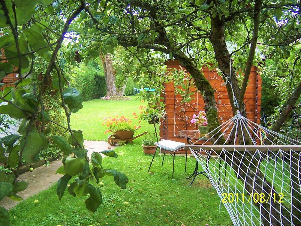 Aux Marguerites Villa Sainte-Genevieve-les-Gasny Exteriör bild