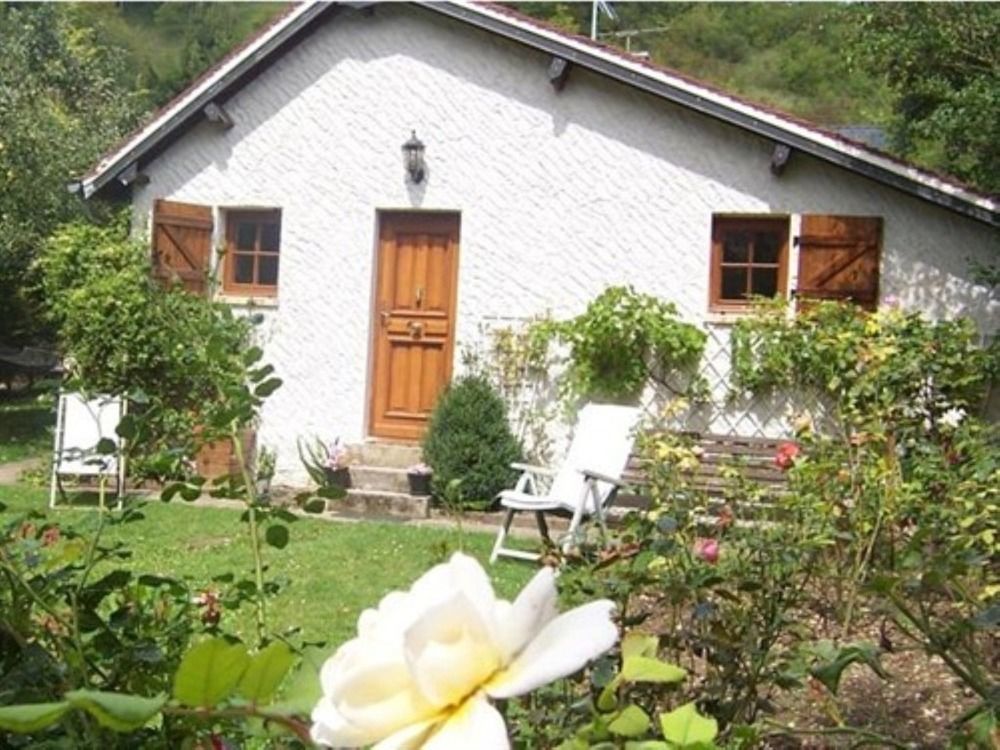 Aux Marguerites Villa Sainte-Genevieve-les-Gasny Exteriör bild